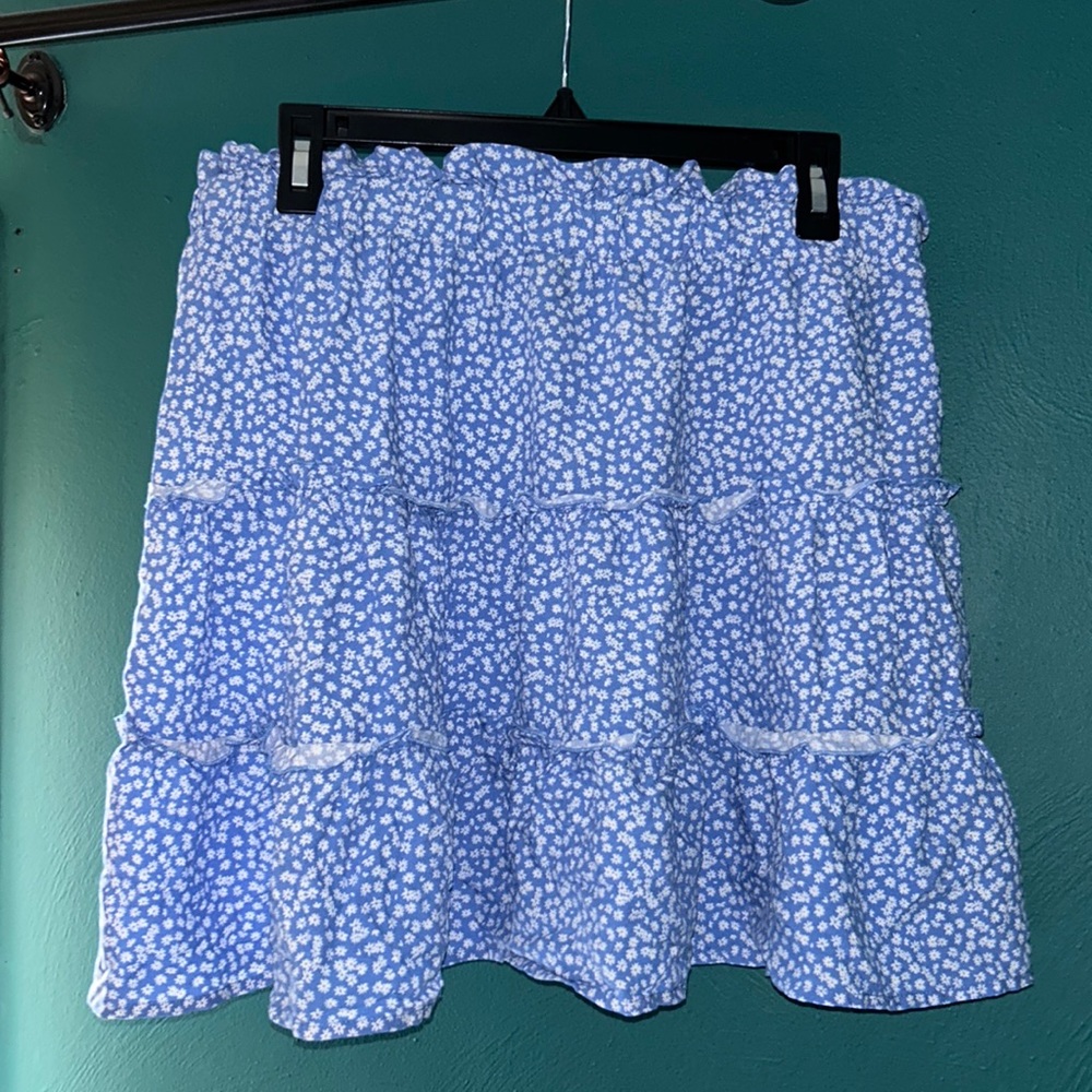 Wild Fable Flowy Blue and White Flowered Skirt